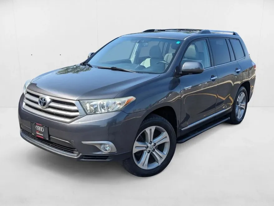 2013 Toyota Highlander Limited photo 1