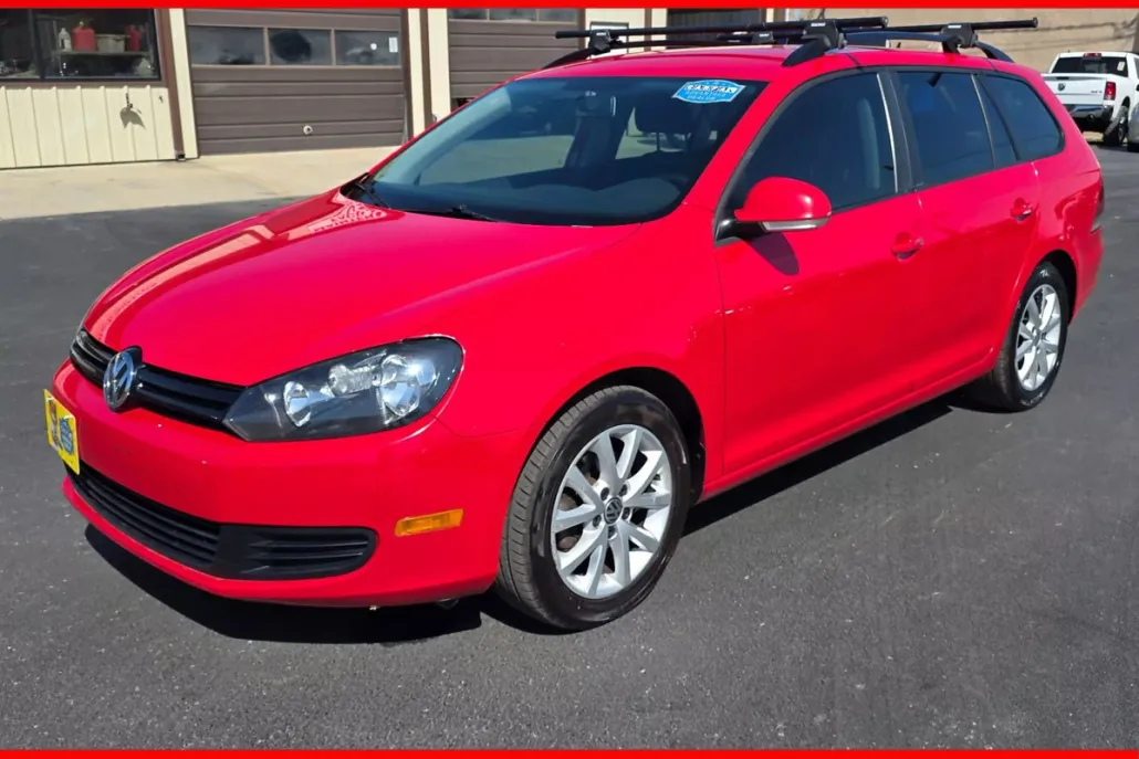 2013 Volkswagen Jetta SportWagen 2.5L Sport photo 1