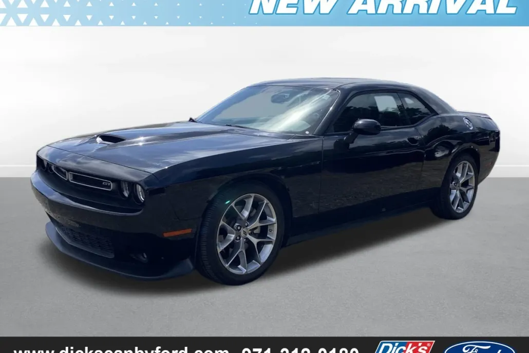 2022 Dodge Challenger GT photo 1