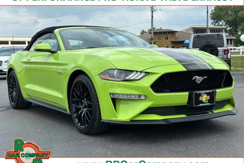 2020 Ford Mustang GT Premium photo 1