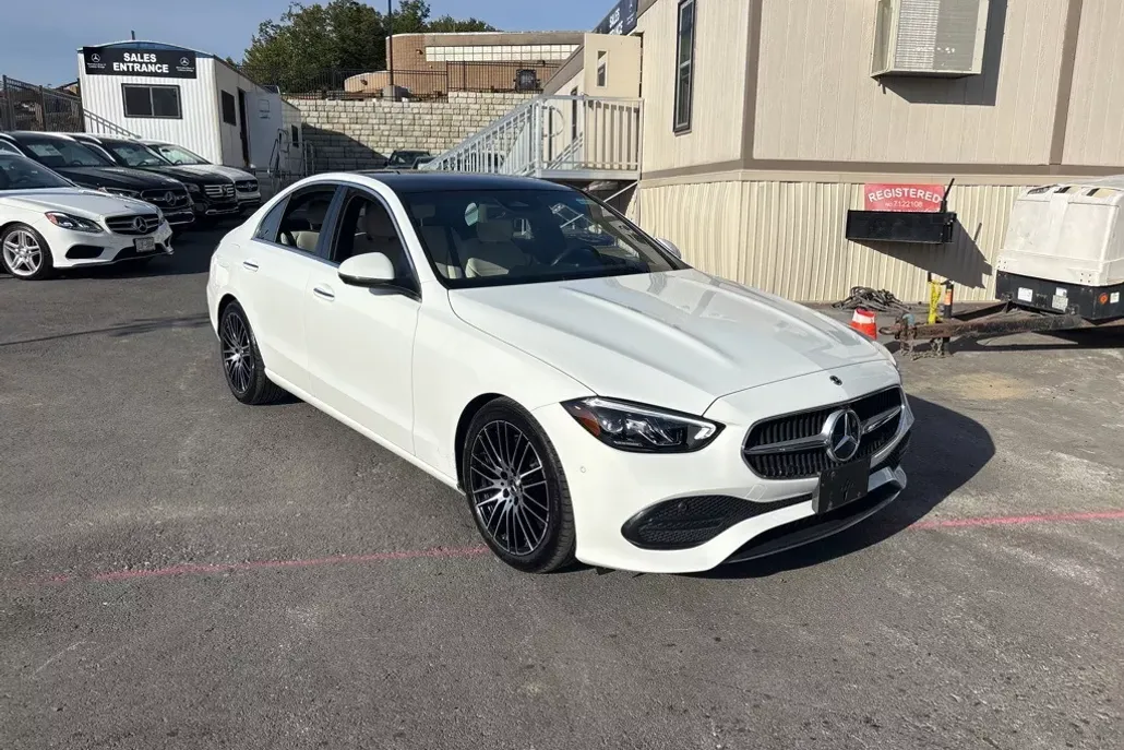 2022 Mercedes Benz C 300 4MATIC photo 1