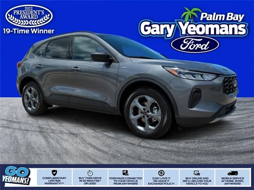 2025 Ford Escape ST-Line photo 1
