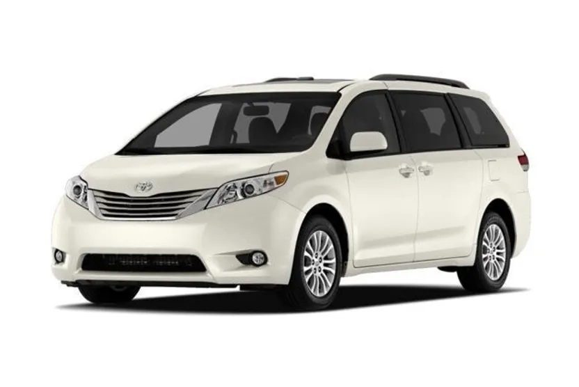 2011 Toyota Sienna XLE photo 1