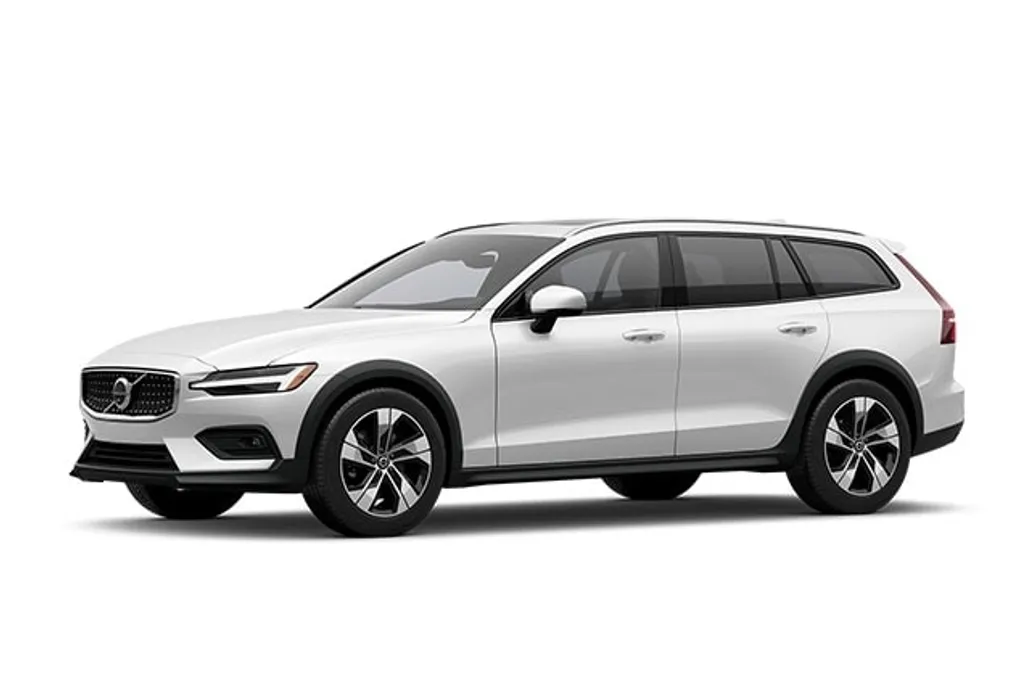 2026 Volvo V60 Cross Country B5 Plus photo 1