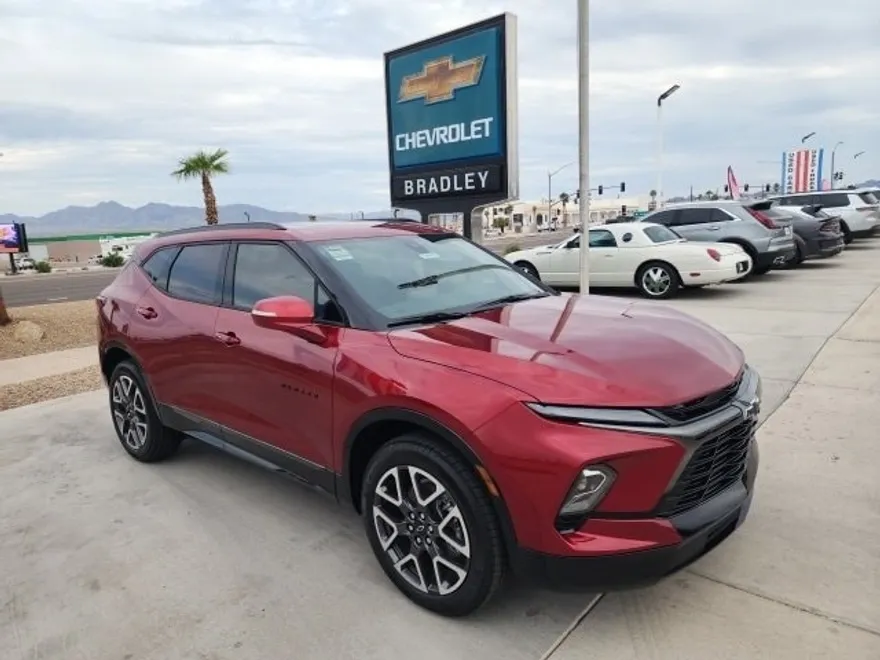 2025 Chevrolet Blazer RS photo 1