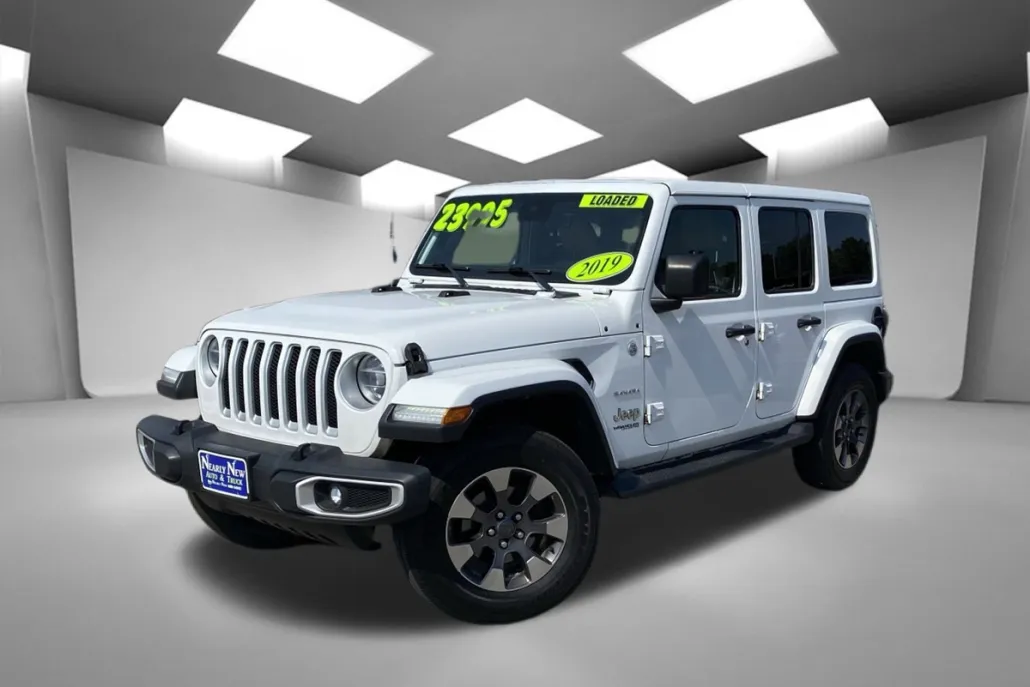 2019 Jeep Wrangler Unlimited Sahara photo 1