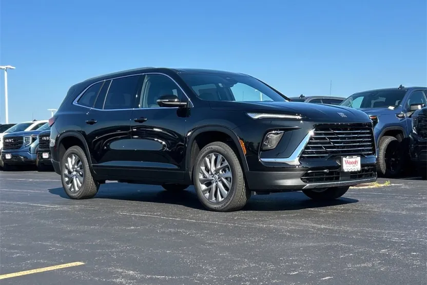 2026 Buick Enclave Preferred photo 1