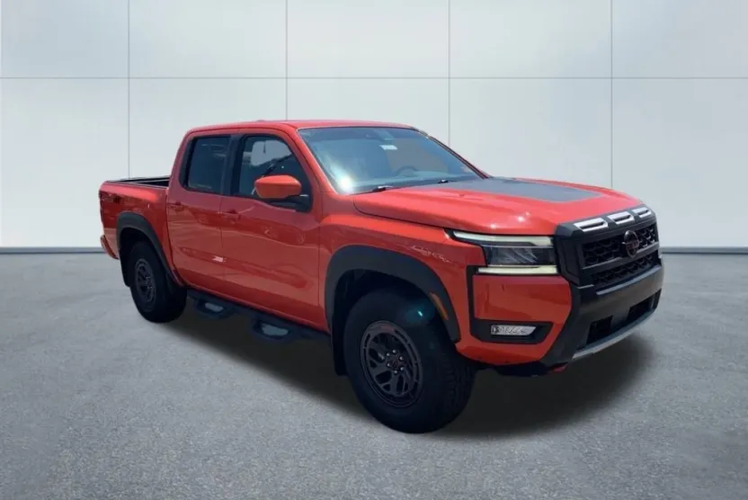 2025 Nissan Frontier PRO-4X photo 1