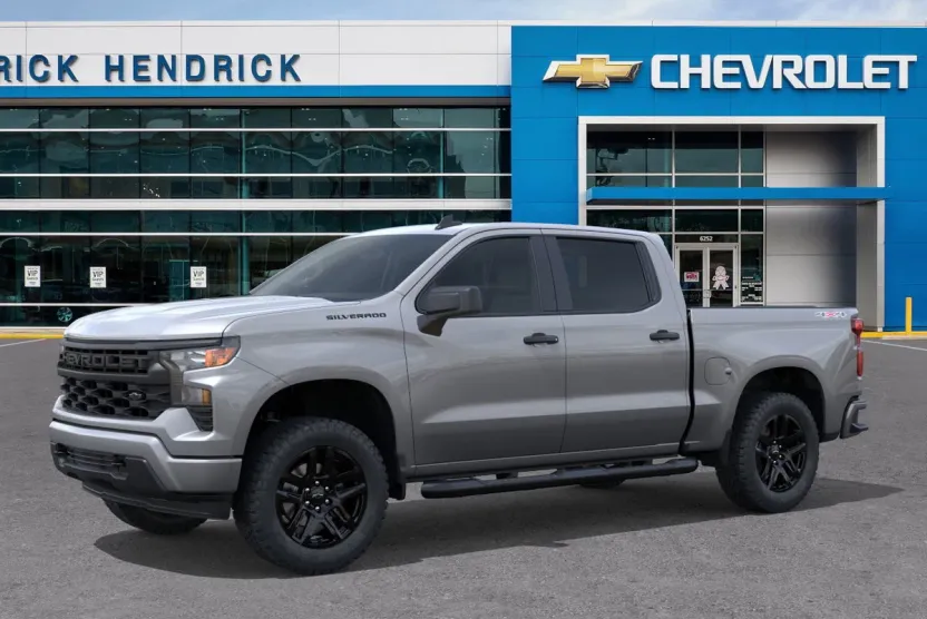 2026 Chevrolet Silverado 1500 Custom photo 1