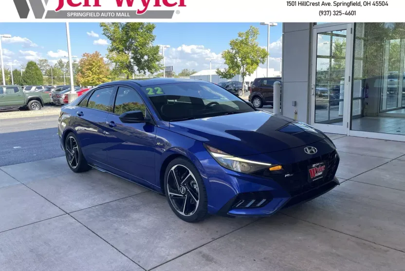 2022 Hyundai Elantra N Line photo 1