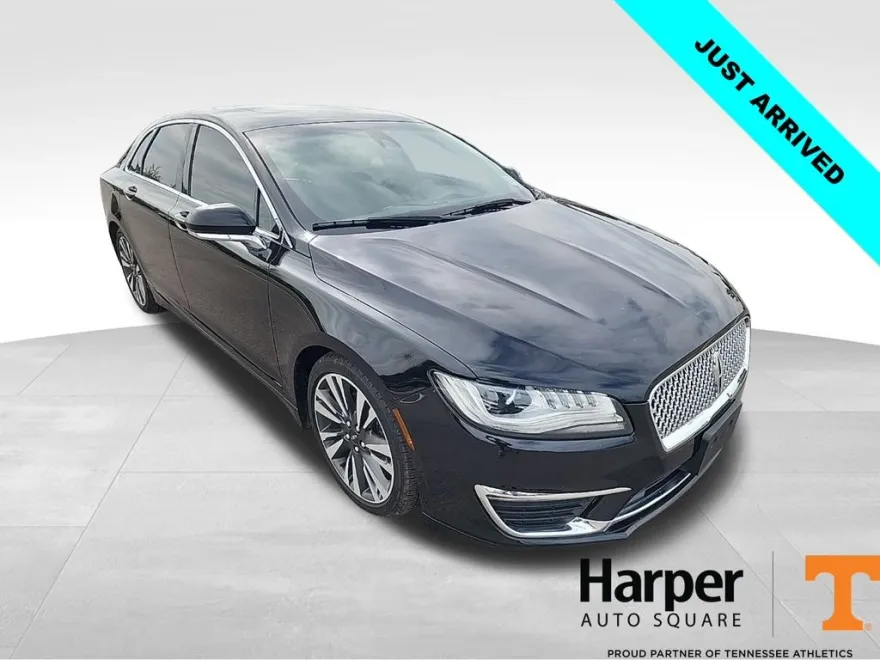 2017 Lincoln MKZ Reserve photo 1