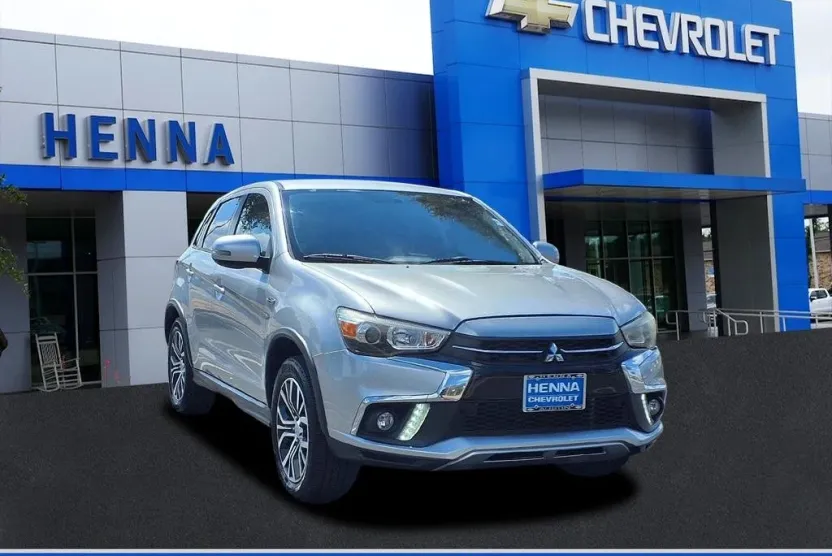 2019 Mitsubishi Outlander Sport SE photo 1