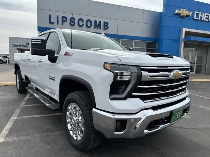 2025 Chevrolet Silverado 3500HD LTZ photo 1