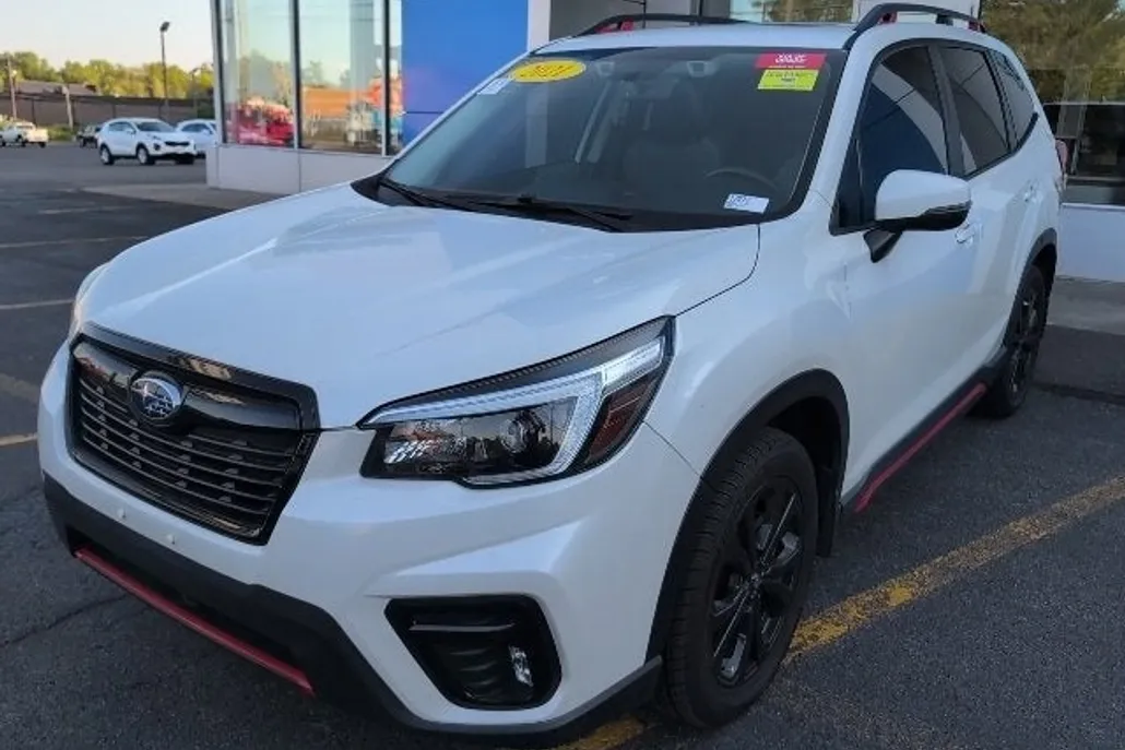 2021 Subaru Forester Sport photo 1