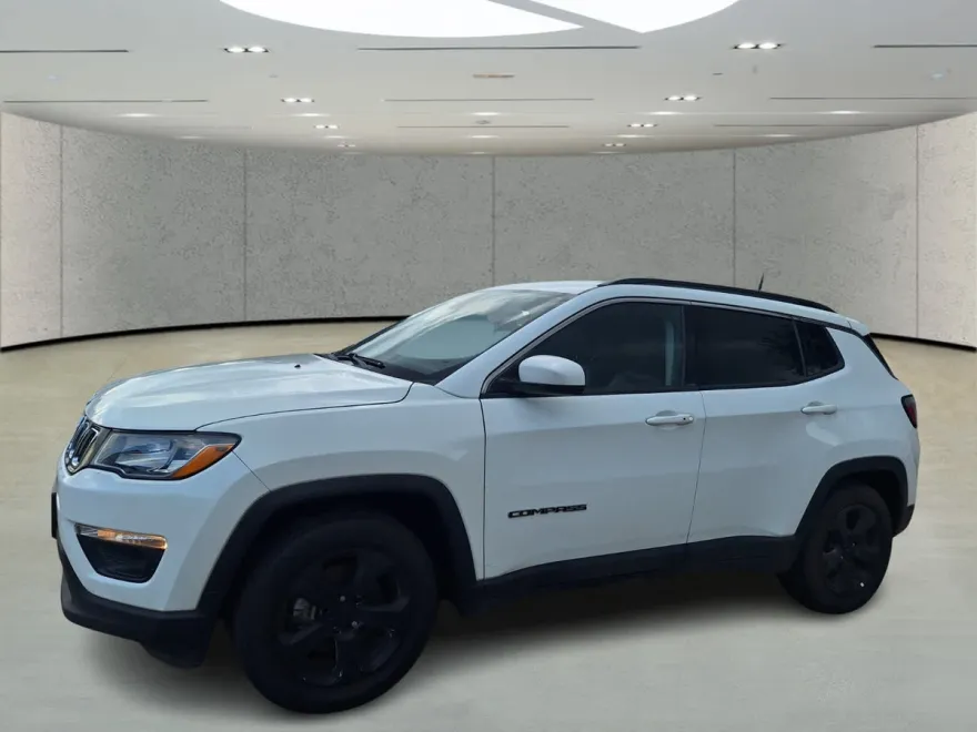 2020 Jeep Compass Latitude photo 1