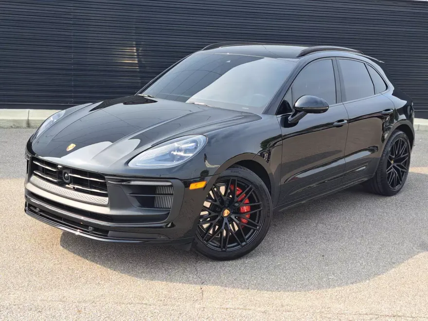 2023 Porsche Macan GTS photo 1