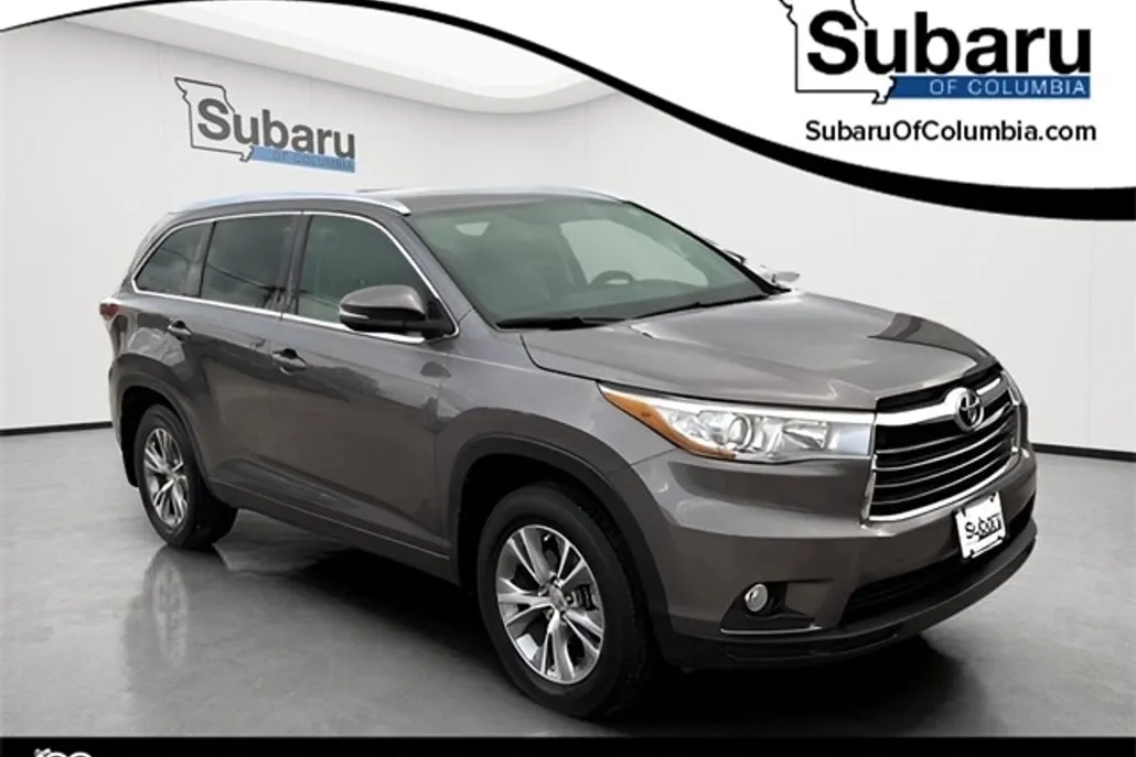 2015 Toyota Highlander XLE photo 1