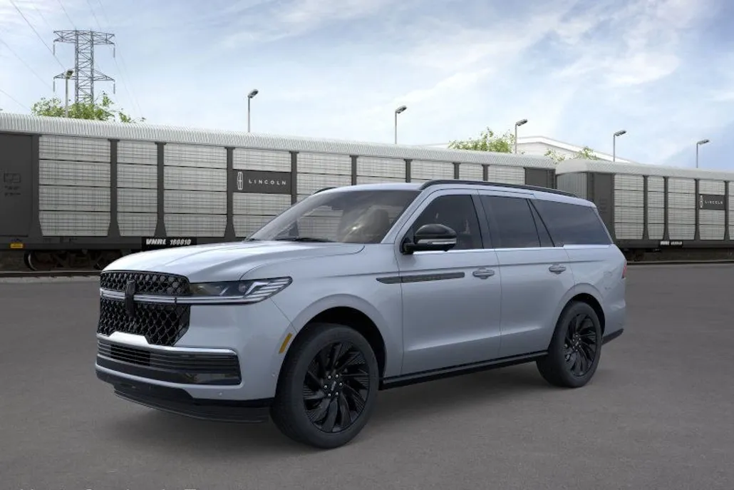 2025 Lincoln Navigator Reserve photo 1
