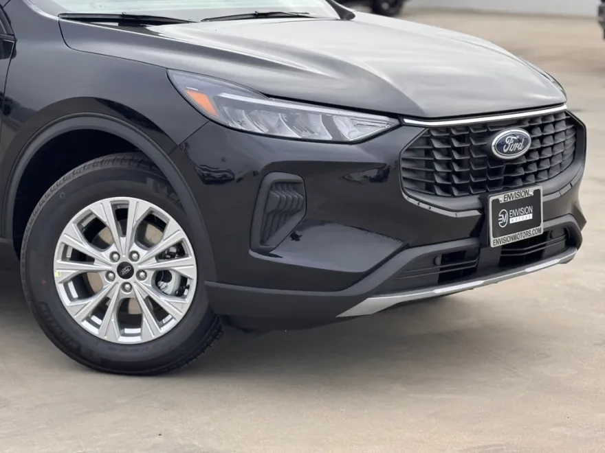 2025 Ford Escape Active photo 1