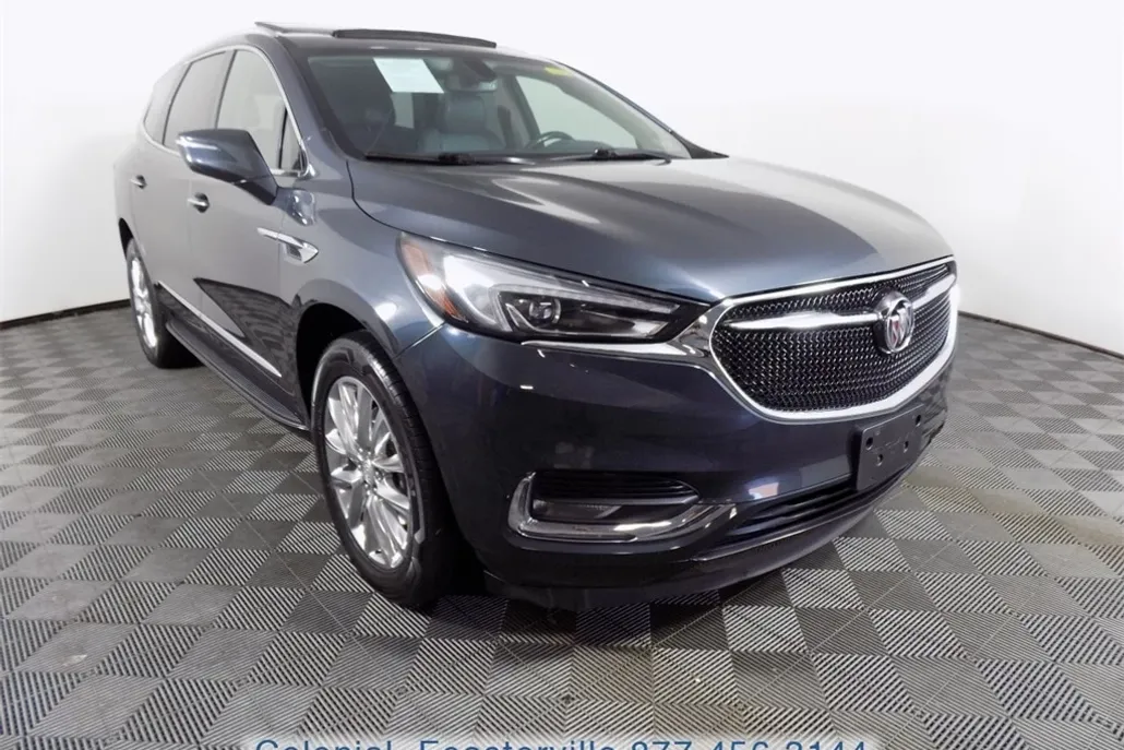 2018 Buick Enclave Essence photo 1