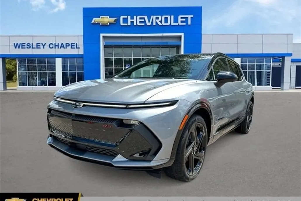 2025 Chevrolet Equinox EV 3RS photo 1