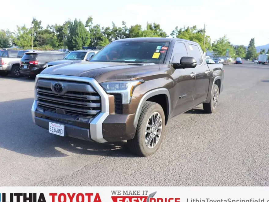 2022 Toyota Tundra Limited photo 1