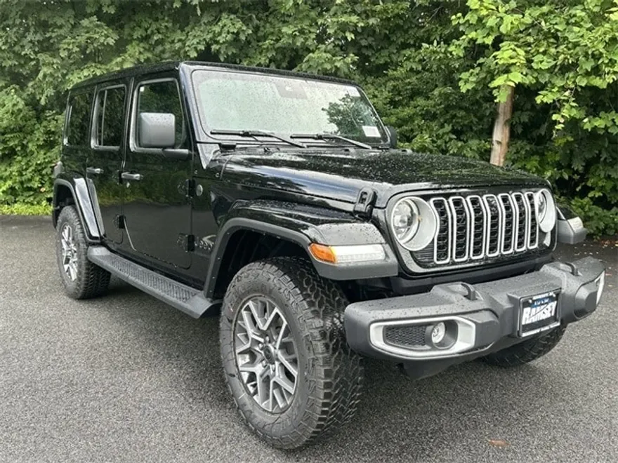 2025 Jeep Wrangler Sahara photo 1