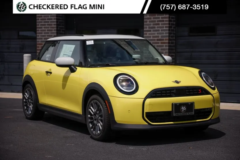 2025 Mini Cooper Hardtop S photo 1