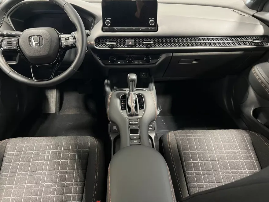 2025 Honda HR-V Sport photo 1