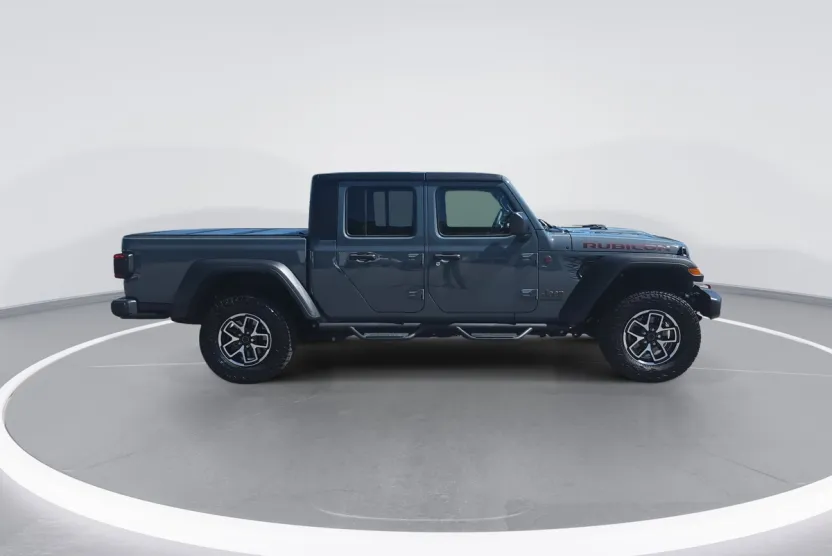 2024 Jeep Gladiator Rubicon photo 1
