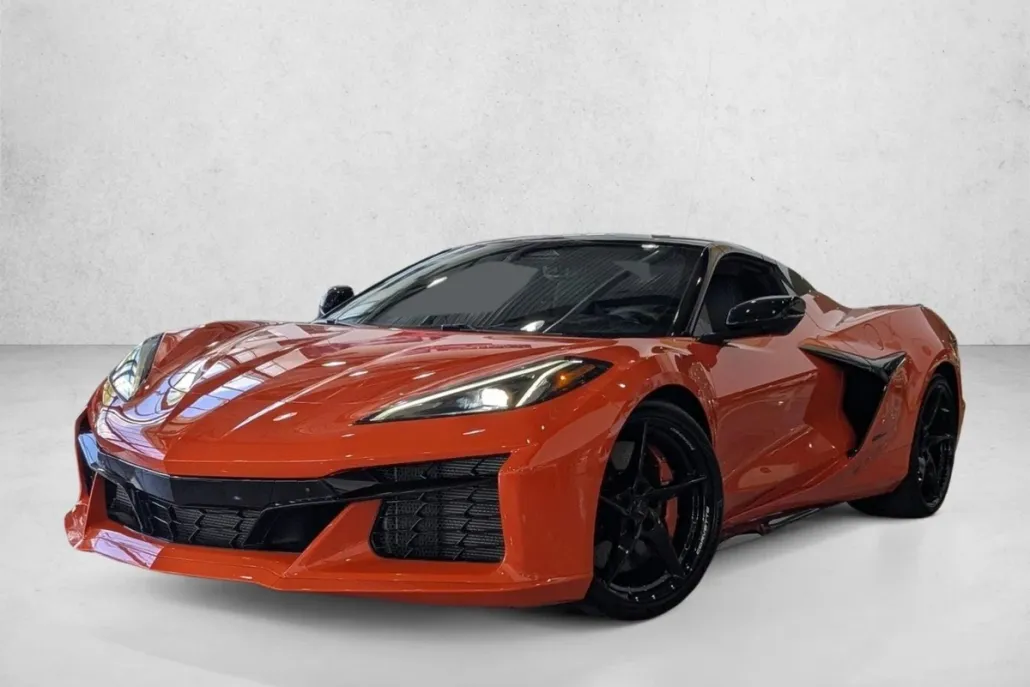 2025 Chevrolet Corvette E-Ray 3LZ Convertible photo 1