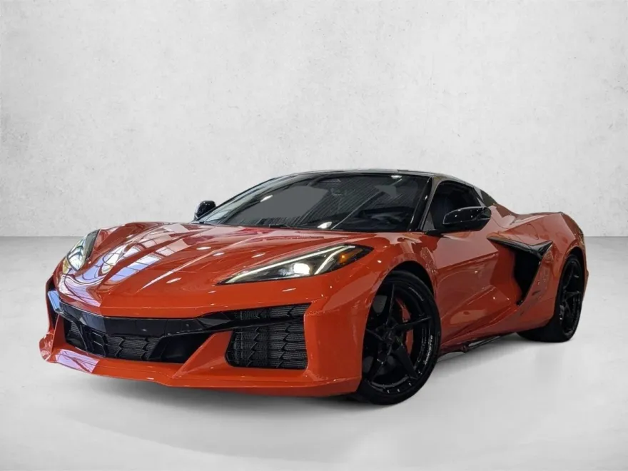2025 Chevrolet Corvette E-Ray 3LZ Convertible photo 1