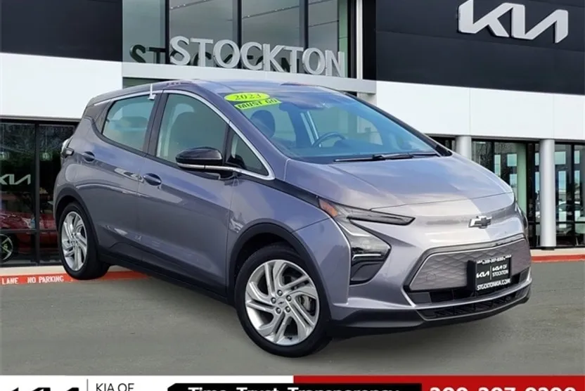 2023 Chevrolet Bolt EV 1LT photo 1