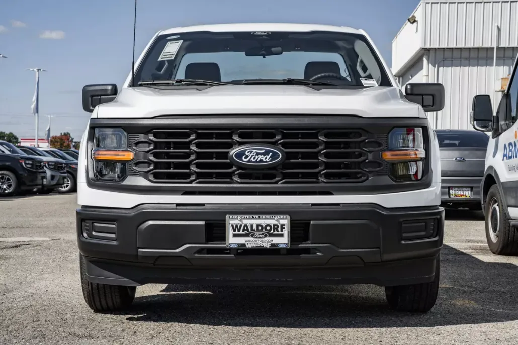 2025 Ford F-150 XL photo 1