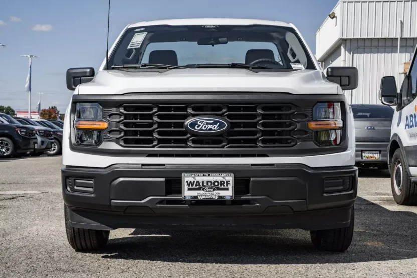 2025 Ford F-150 XL photo 1