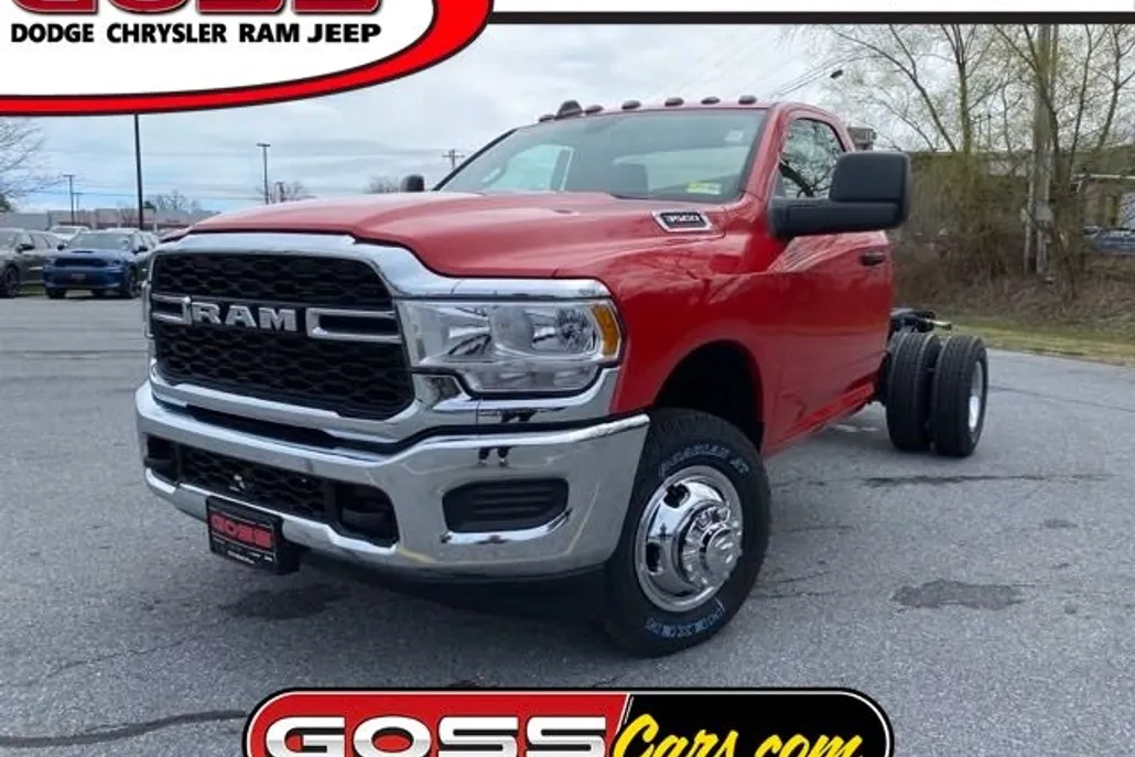 2024 Ram 3500 photo 1