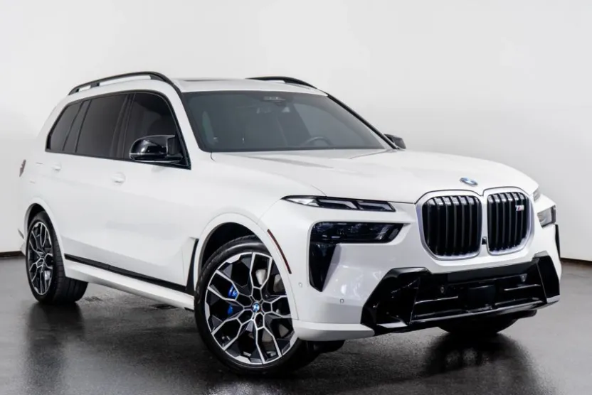 2025 Bmw X7 M60i photo 1