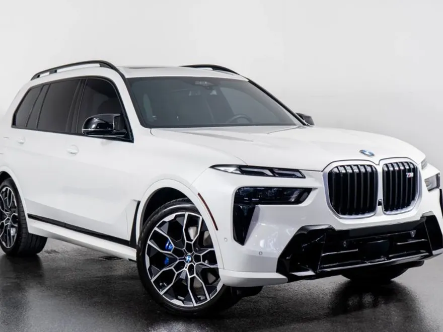 2025 Bmw X7 M60i photo 1