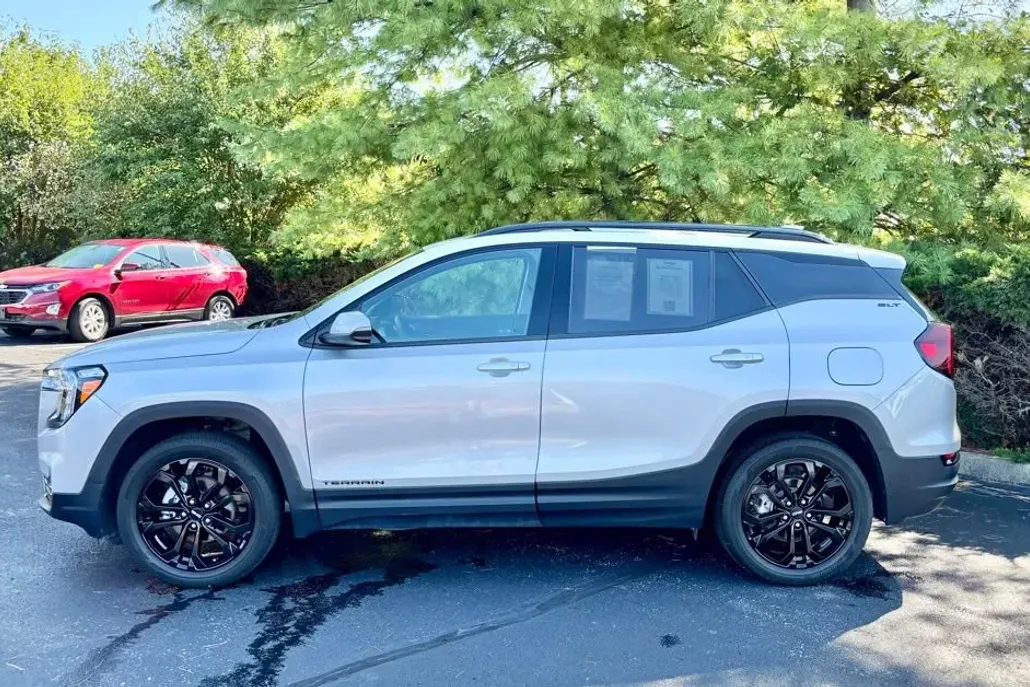 2022 Gmc Terrain SLT photo 1