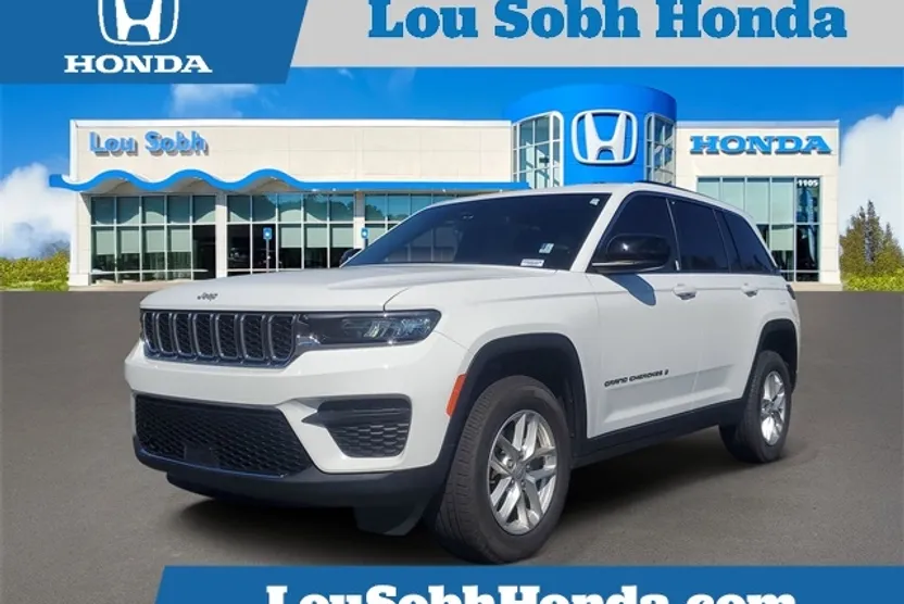 2024 Jeep Grand Cherokee Laredo photo 1