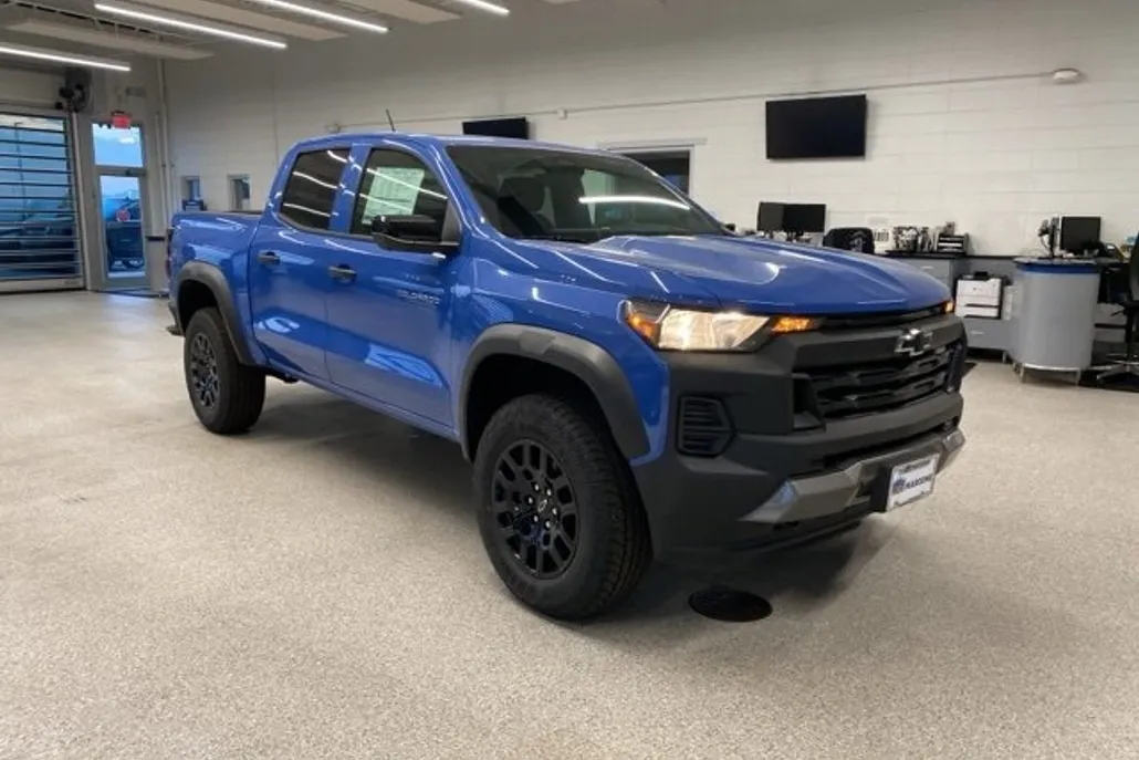 2026 Chevrolet Colorado Trail Boss photo 1