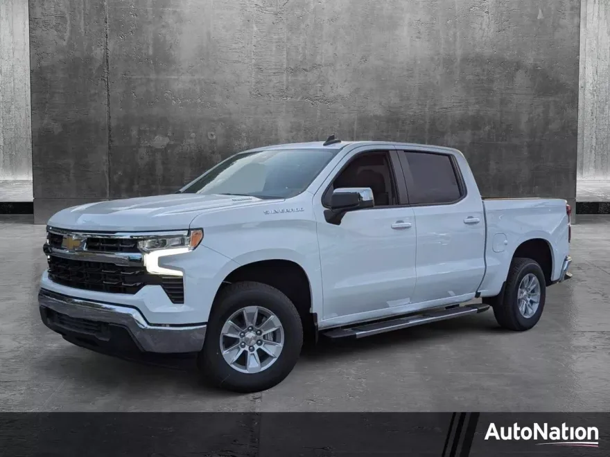 2025 Chevrolet Silverado 1500 LT photo 1