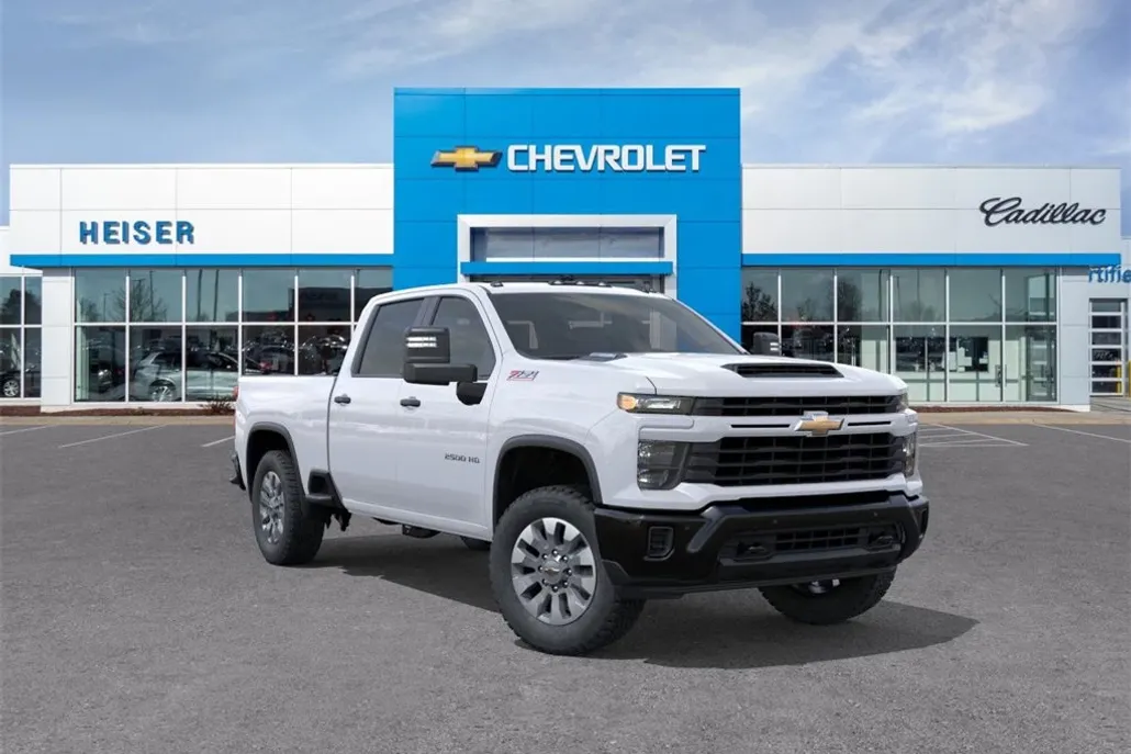 2025 Chevrolet Silverado 2500HD Custom photo 1