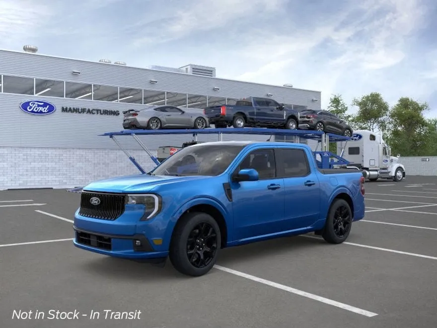 2025 Ford Maverick photo 1