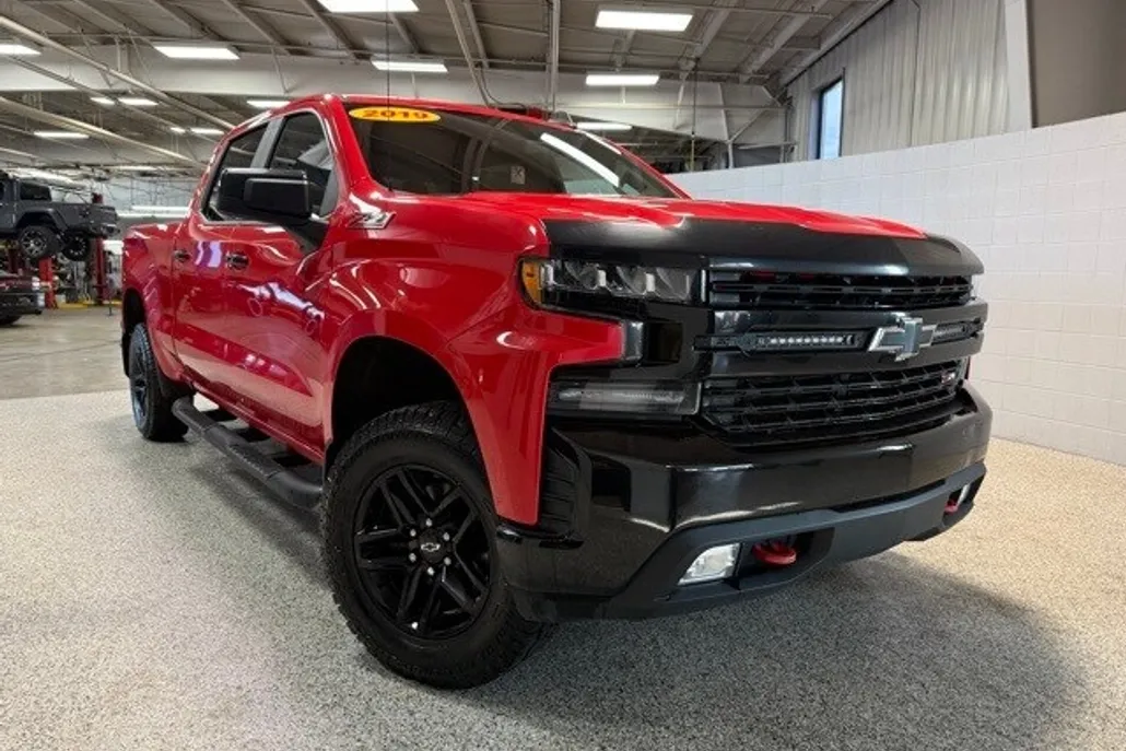 2019 Chevrolet Silverado 1500 LT Trail Boss photo 1