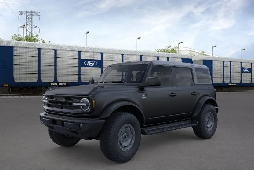 2025 Ford Bronco Outer Banks photo 1