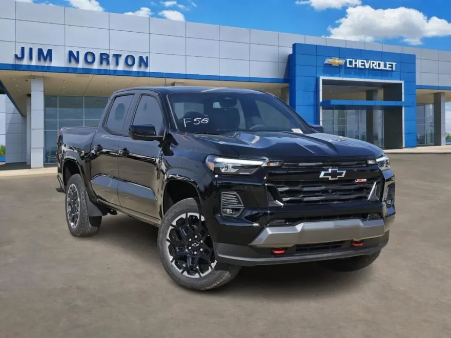 2026 Chevrolet Colorado Z71 photo 1