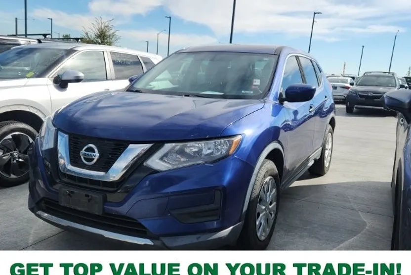 2017 Nissan Rogue S photo 1