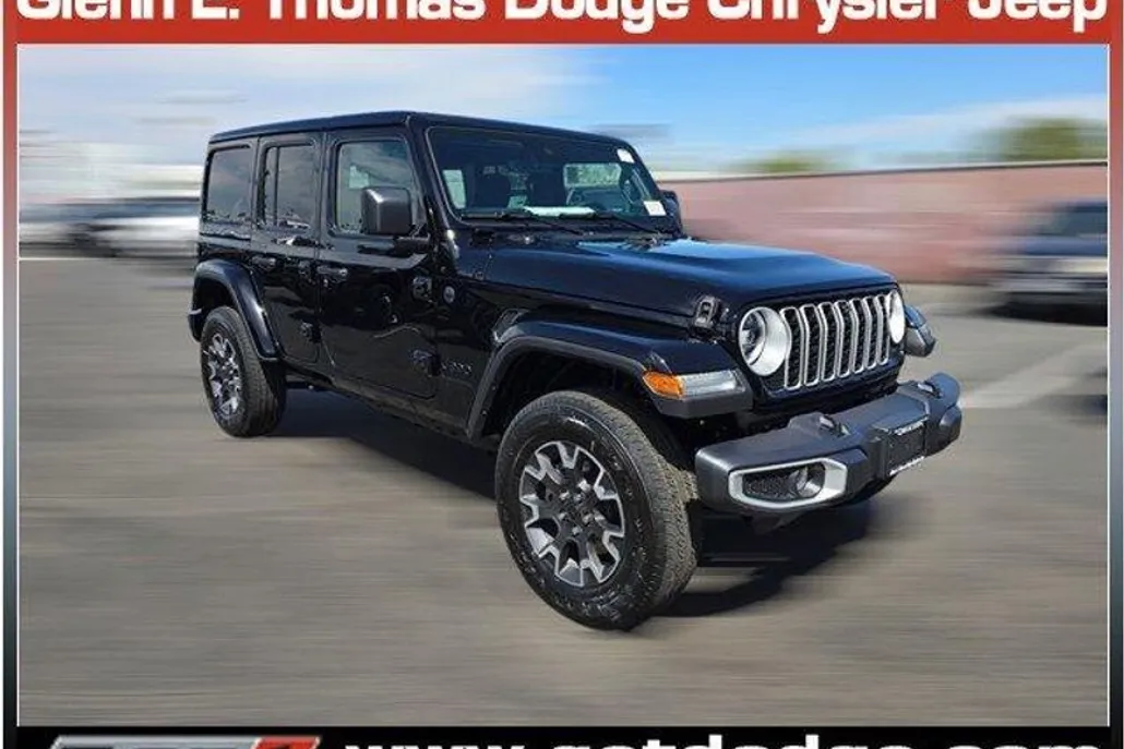 2025 Jeep Wrangler Unlimited Sahara photo 1