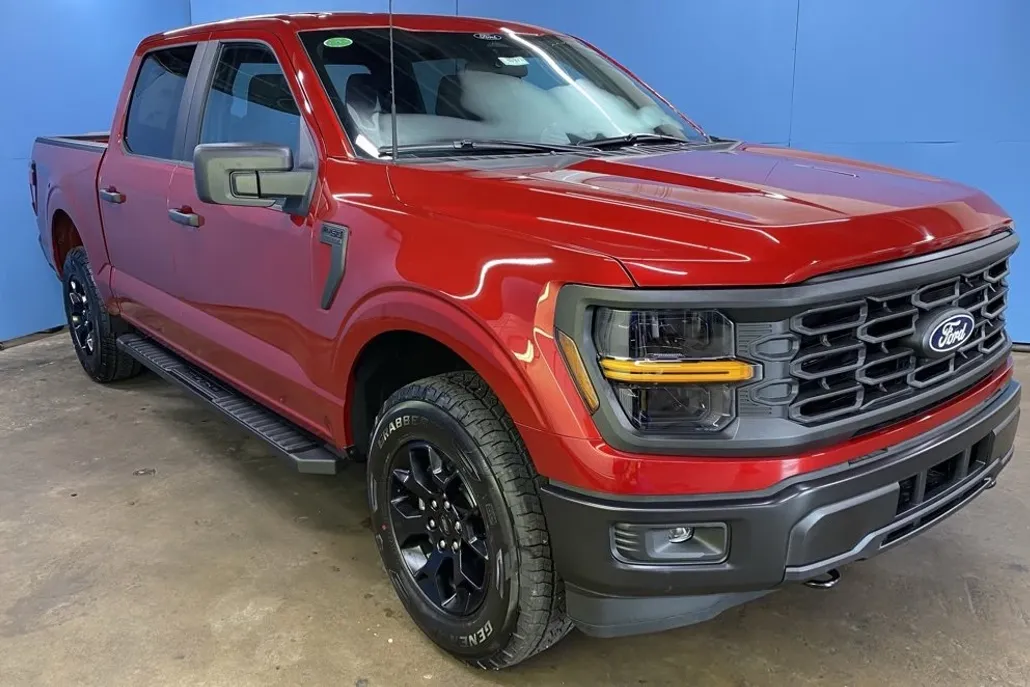 2025 Ford F-150 STX photo 1